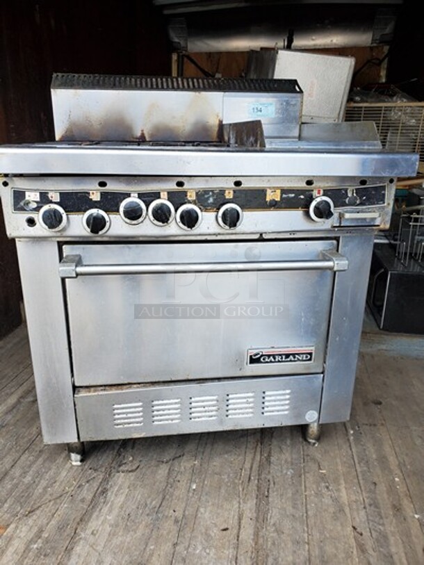 Garland combo stove|4 burner+12" Griddle.  - Image 1 of 7