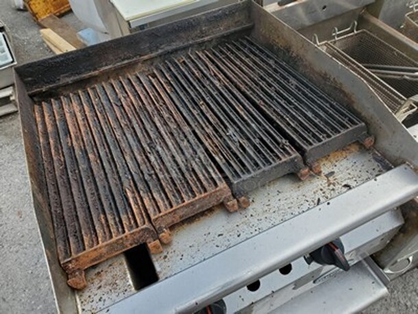 REDHOTS EAGLE GROUP Countertop Charcoal  - Image 4 of 7