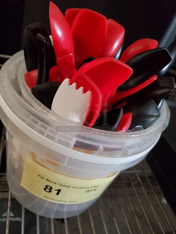 Lot Of Salad Bar-Buffet Spoon  - Image 3 of 5