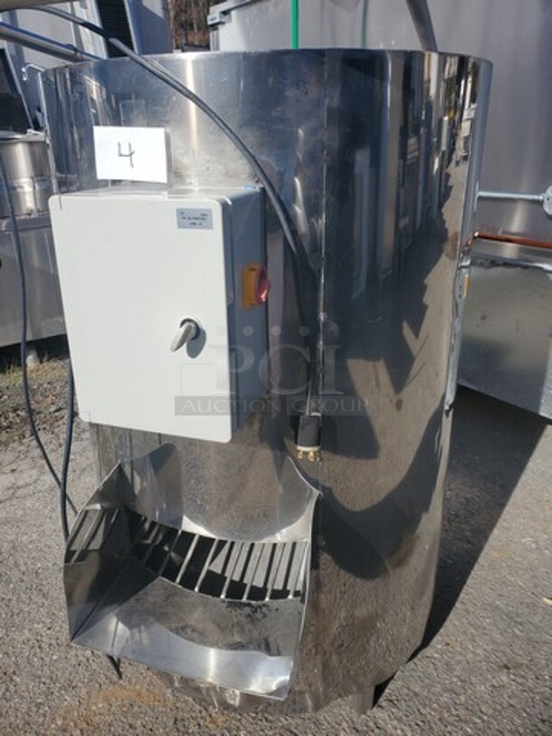 Commercial Electric Potato & Vegetable Peeler 30X30X47 - Image 4 of 10