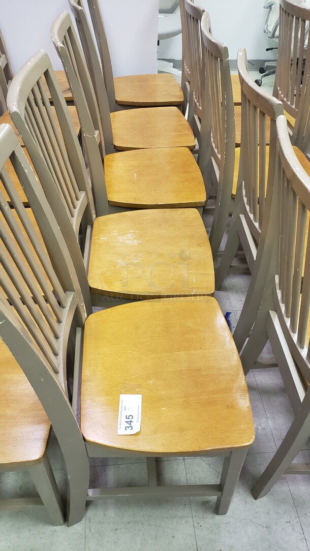 Lot of 5 Chairs

(Location 2) - Image 1 of 1