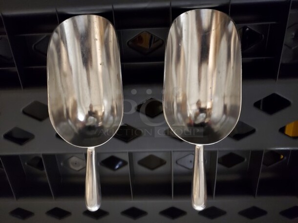 Scoop - Image 2 of 4