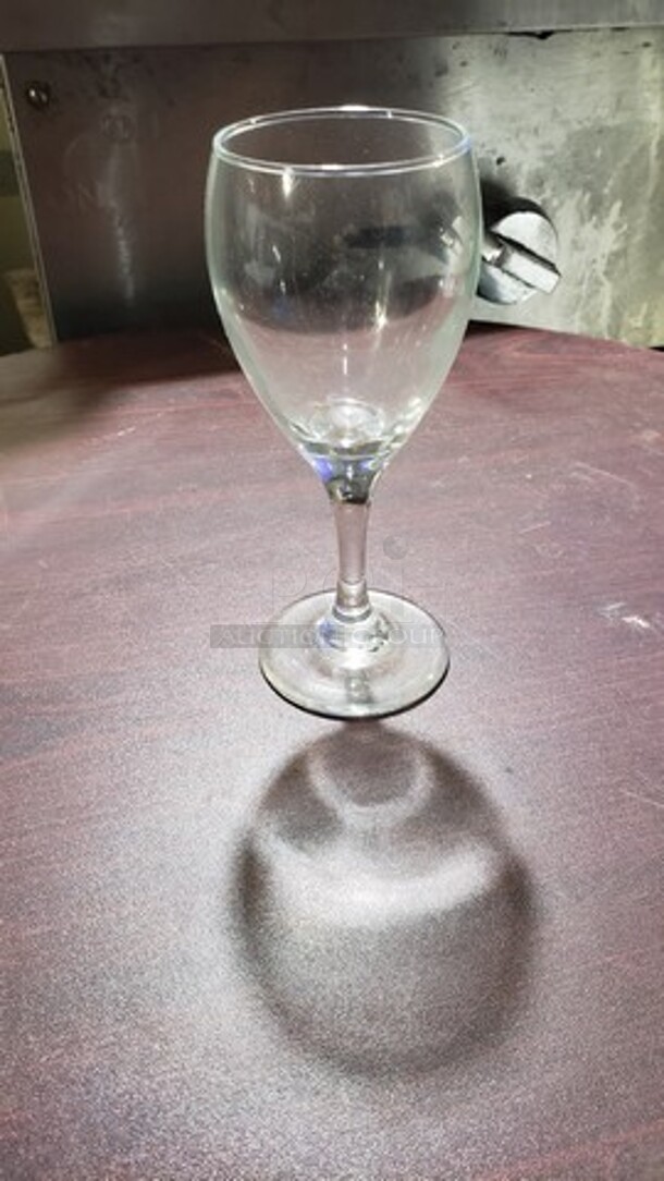 Lot of 13 Glasses