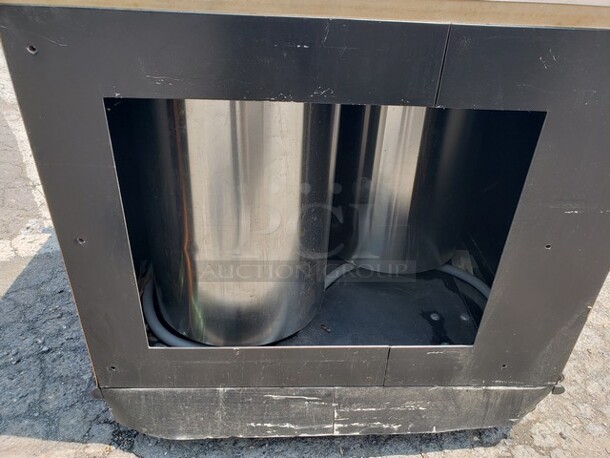 5 Well Mobile Food Cart w/ Enclosed Base, Sneeze Guard, and 2 Dish Dispensers! On Casters! Drain pipes need to be replaced. - Image 11 of 11