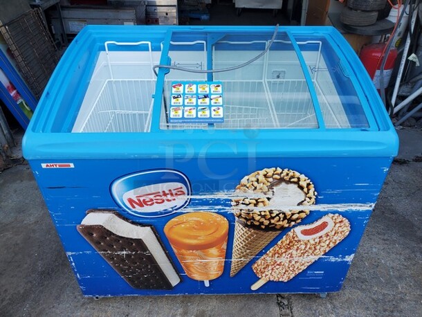 AHT RIO S 100 F Sliding Glass Top 2 Door Ice Cream Merchandiser