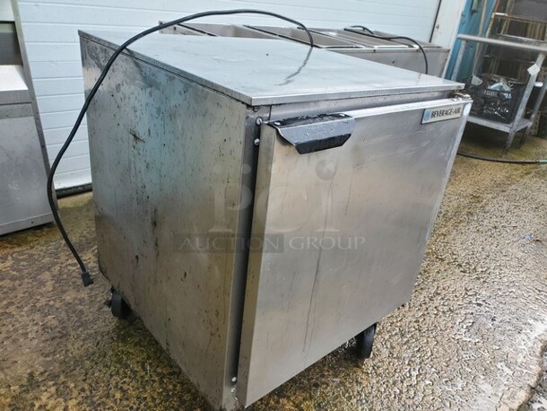BEVERAGE-AIR UCR27A|Undercounter Cooler|Unknow condition|27"X30"X35"  - Image 4 of 5