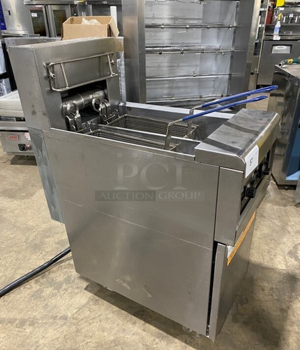 Frymaster Commercial Electric Powered Split Bay Deep Fat Fryer! With Metal Frying Baskets! All Stainless Steel! On Casters! Working When Removed! Model: RE1142SE SN: 1508NA0057! 208V 60HZ 3 Phase! - Image 2 of 10