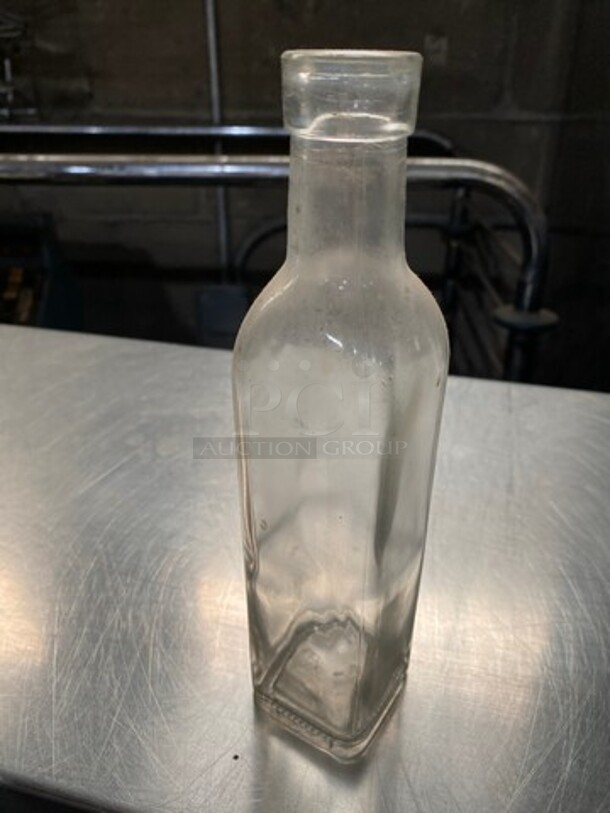 ALL ONE MONEY! Assorted Style And Size Clear Glass Bottles! For Multipurpose Use! Includes Black Poly Crate! - Image 4 of 4