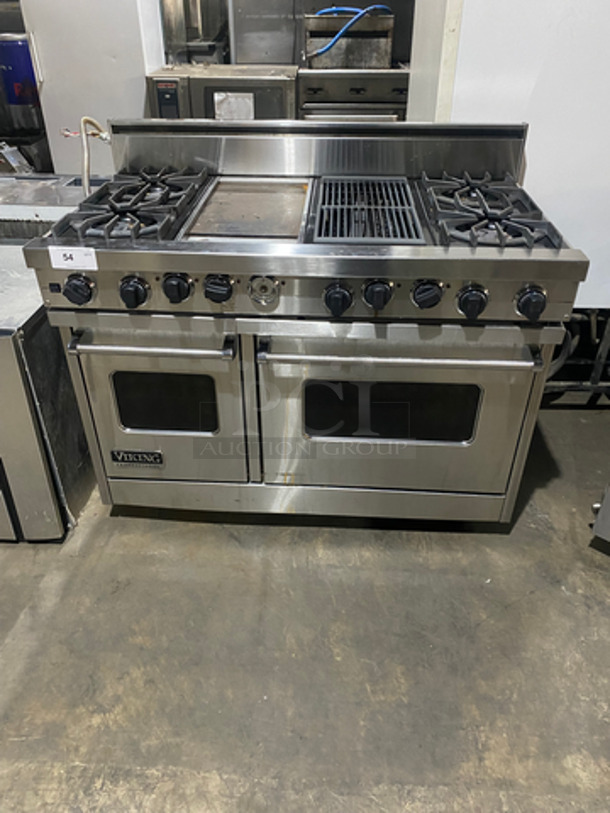 AMAZING! Viking Duel Fuel Powered 4 Burner Stove! With Built In Flat And Ribbed Griddle! With 2 Oven Underneath! Metal Oven Racks! All Stainless Steel! On Legs!