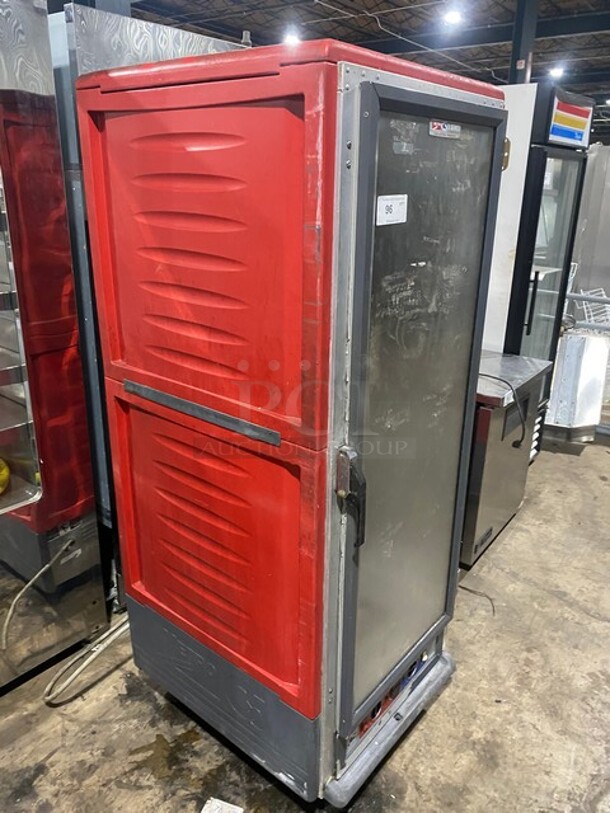Metro Commercial Single Door Reach In Holding/Warming Cabinet Merchandiser! C5 Series! With View Through Door! On Commercial Casters! 120V! - Image 2 of 9