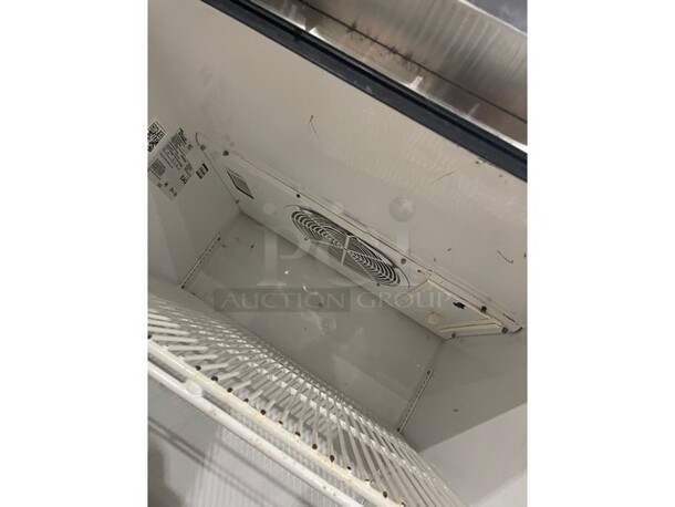 True Commercial Single Door Reach In Refrigerator! With Poly Coated Racks! All Stainless Steel! Model TG1R1S! 115V 1Phase!  - Image 6 of 8