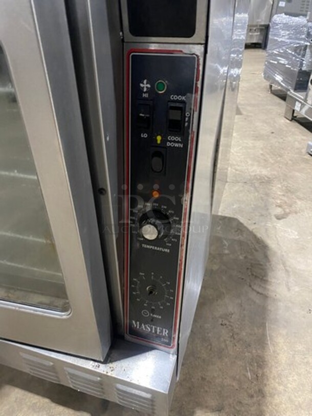SWEET! Garland Master 200 SERIES Commercial Natural Gas Powered Convection Oven! With View Through Doors! Metal Oven Racks! All Stainless Steel! - Image 6 of 8