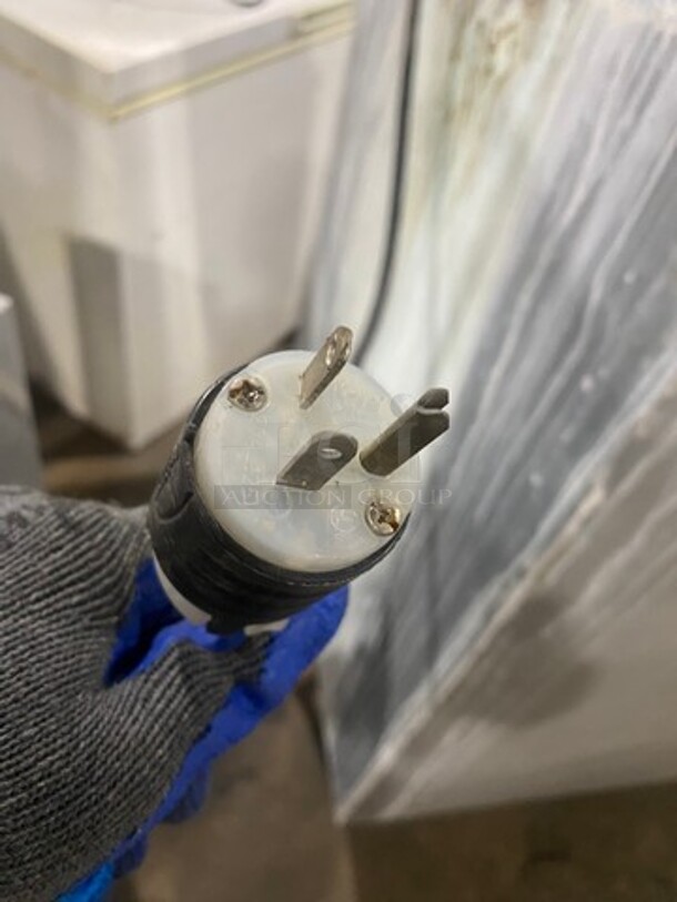 Hoshizaki Commercial Ice Maker Machine! With Commercial Ice Bin! All Stainless Steel! On Legs! Model: KML450MAH SN: N15485J 115/120V 60HZ 1 Phase - Image 8 of 8