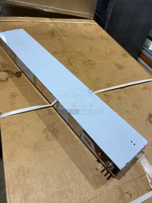 NEW IN BOX! APW Wyott Strip Food Warmer With Toggle Controls! MODEL FD36H SN: 8016422030022 208v 1ph! Working!  - Image 8 of 8