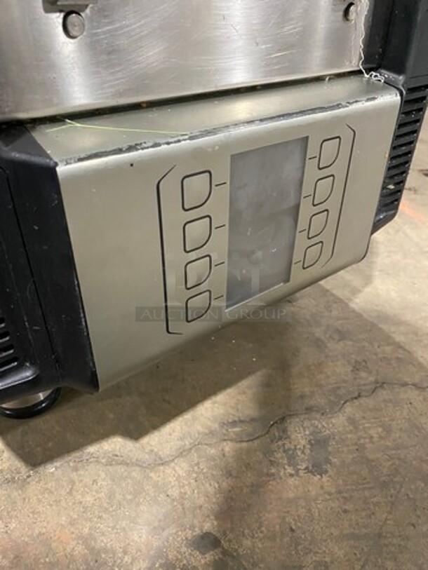 GREAT! LATE MODEL 2018! Electrolux Commercial Countertop Electric Powered Infared Flat Press! With Digital Controls! Stainless Steel Body! On Small Legs! Model: HSPP2RPRS SN: 81210010 208V 60HZ 1 Phase - Image 6 of 8