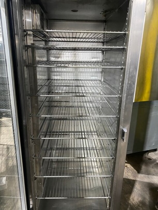 Traulsen Commercial Heated Holding Cabinet/ Food Warmer! With View Through Door! Metal Racks! All Stainless Steel! On Casters! WORKING WHEN REMOVED! Model: AW132NX0001 SN: T45116H10 115/208V 1 Phase - Image 5 of 11