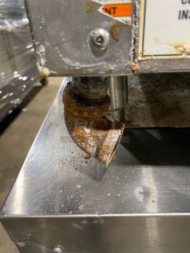 Woodstone Commercial Countertop Natural Gas Powered Flat Griddle! With Split Top! With Back & Side Splashes! All Stainless Steel! On Legs! - Image 6 of 10