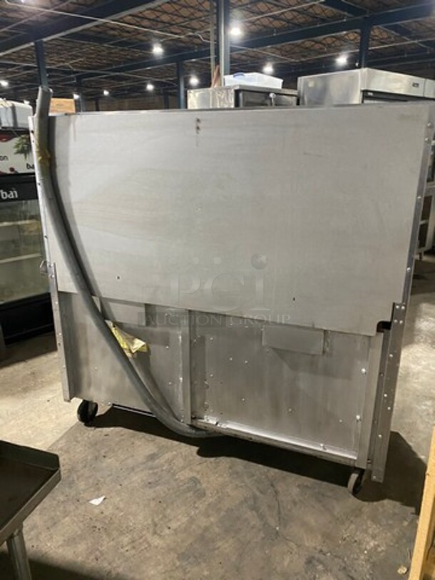 AMAZING! Vulcan Commercial Electric Powered French Top/ Hot Plate With Right Side Flat Griddle! With Raised Back Splash And Salamander Shelf! With 2 Oven Underneath! All Stainless Steel! On Casters! - Image 4 of 11