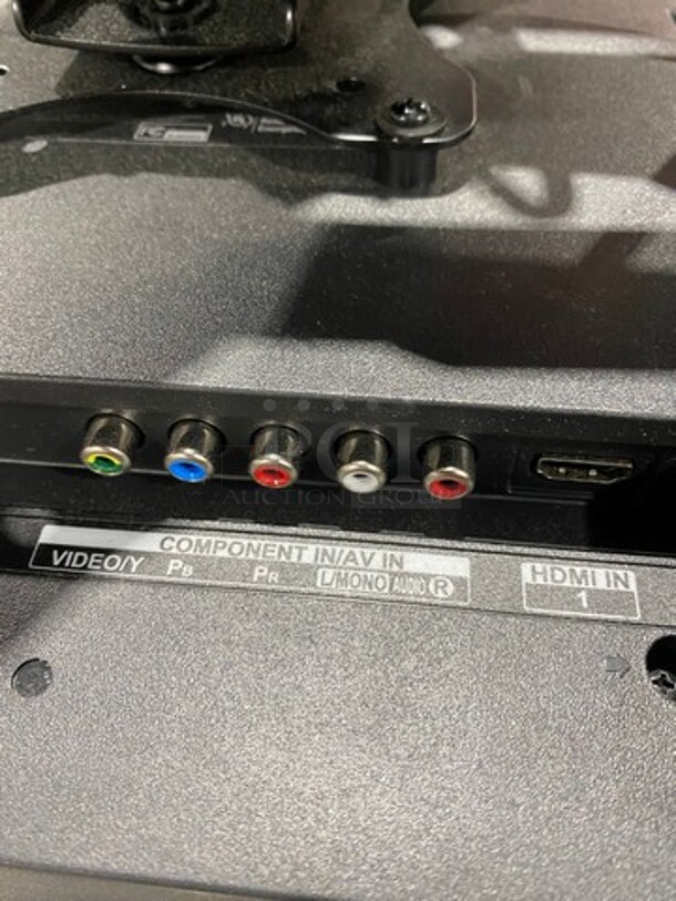 WOW! LG Flat Screen Tv! - Image 5 of 6