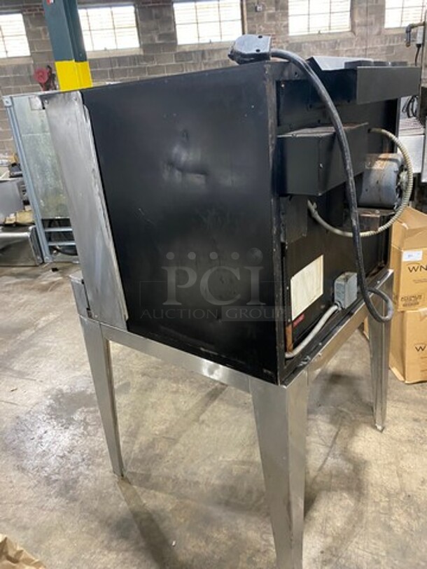 Blodgett Zephaire Edition Commercial Convection Oven! With Solid Doors! Metal Oven Racks! All Stainless Steel! On Legs! - Image 4 of 7