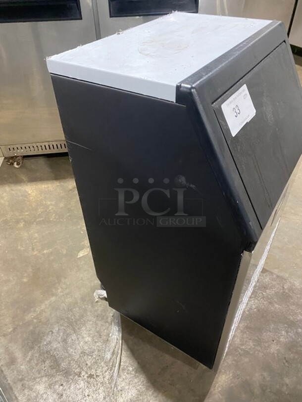 Crownful Commercial Undercounter Ice Maker Machine! All Stainless Steel! Model: CFCIM01 SN: 2205000265 115V 60HZ 1 Phase - Image 3 of 8