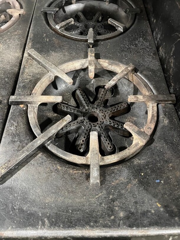 Garland Natural Gas Powered 6 Burner Stove With Raised 24" Flat Griddle & Cheese Melter Combo! With 2 Full Size Ovens Underneath!  With Backsplash & Overhead Salamander Shelf! On Legs! - Image 6 of 9