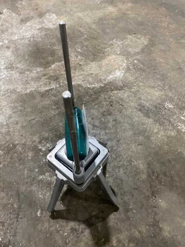 Commercial Countertop Manual Vegetable/Fruit Slicer/Cutter! All Stainless Steel! - Image 2 of 3