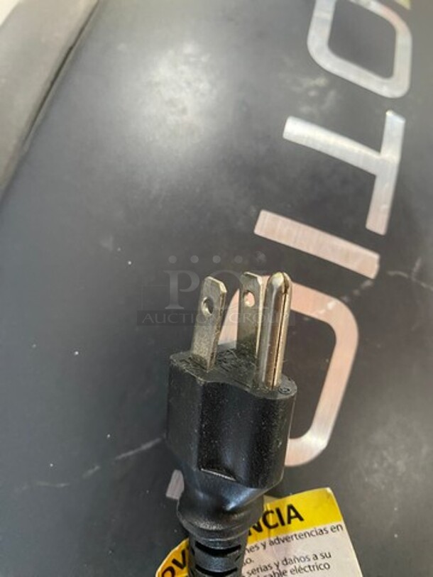 Freemotion Stationary Exercise Elliptical! - Image 7 of 9