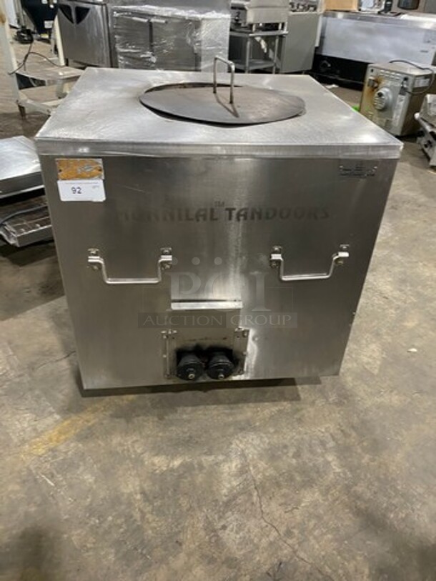 WOW! Munnilal Tandoors Commercial Gas Powered Tandoor Oven! With Lid! Solid Stainless Steel! On Casters! Model: SSC34