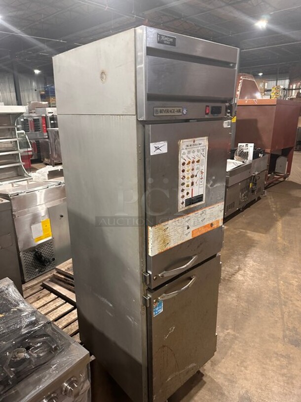 Beverage Air 18 Horizon Series 26" Solid Half Door Reach-In Freezer! MODEL HF1-1HS-DEF SN: 12202654  - Image 2 of 9
