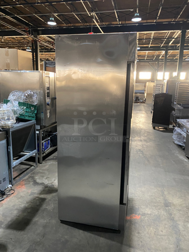 True Split Door HALF-N-HALF Freezer & Cooler Combo! With Poly Coated Racks! All Stainless Steel! Working When Removed! Model: T23DT SN: 7669389 115V 60HZ 1 Phase - Image 3 of 9