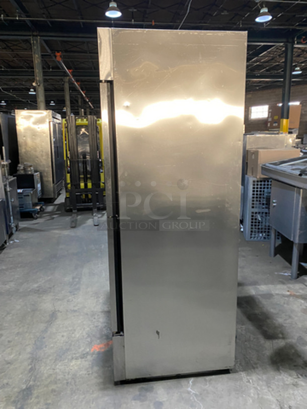 True Split Door HALF-N-HALF Freezer & Cooler Combo! With Poly Coated Racks! All Stainless Steel! Working When Removed! Model: T23DT SN: 7669389 115V 60HZ 1 Phase - Image 4 of 9
