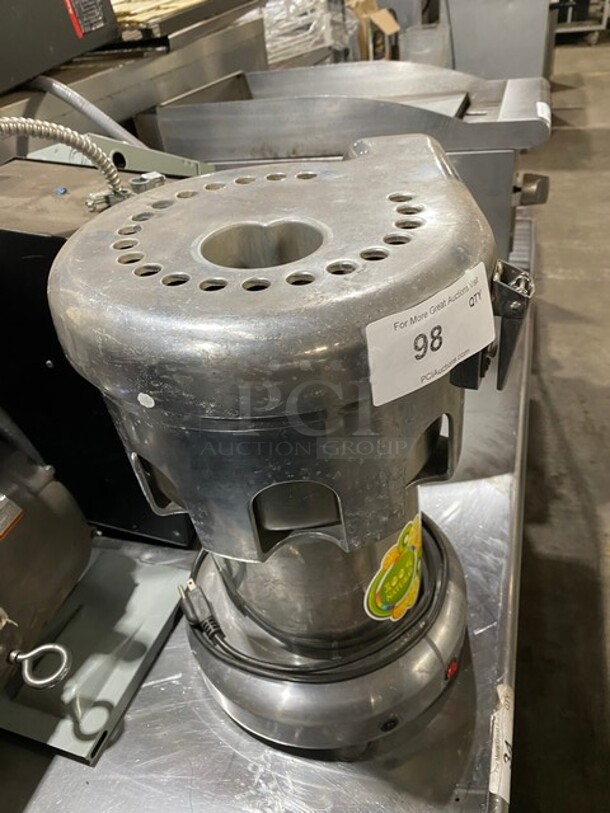 L & J Commercial Countertop Electric Powered Juicer! Solid Stainless Steel! Model: WFA2000 110V 60HZ - Image 2 of 9