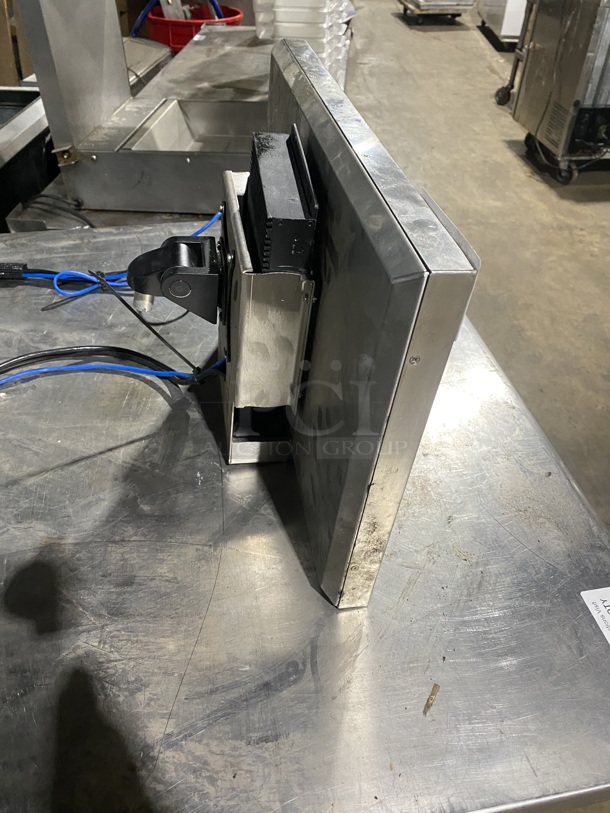 Kitchen Armor On Deck Order Monitor! - Image 2 of 6