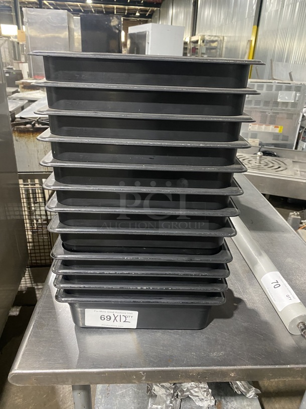 Cambro Half Sized Food Pan! - Image 1 of 6