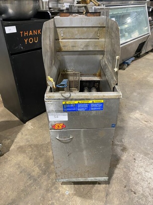 2018 Pitco Commercial Natural Gas Powered Deep Fat Fryer! With Back And Side Splashes! All Stainless Steel! On Casters! WORKING WHEN REMOVED! Model: 40D SN: G18DD023007