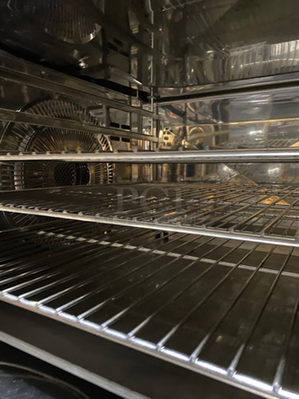 SWEET! Rational Electric Powered White Efficiency Self Cooking Center Double Deck Combi Convection Oven! With View Through Doors! All Stainless Steel! 2x Your Bid Makes One Unit! Model: SCCWE62 SN: E62SH15052460034 - Image 7 of 11