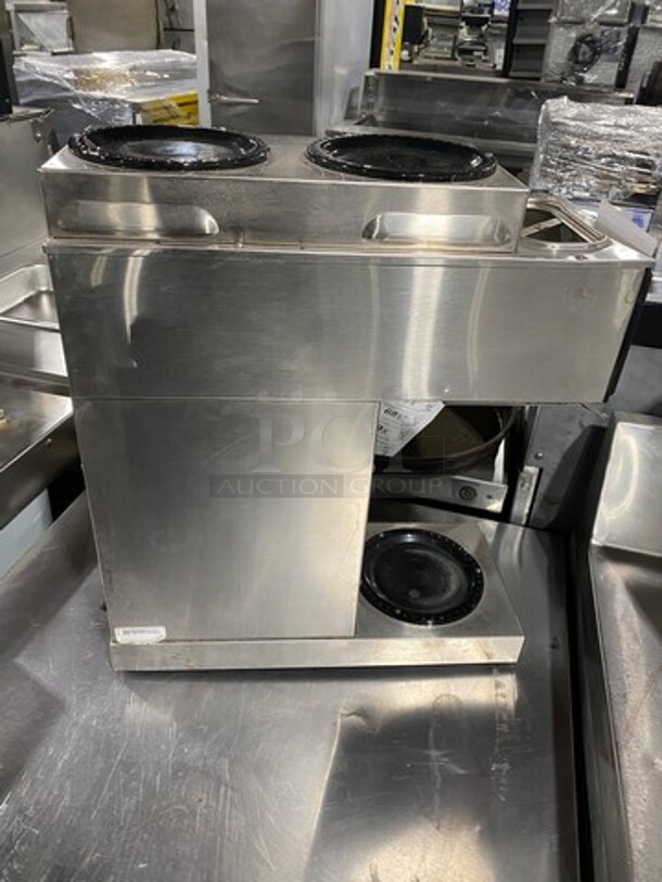 Bunn-O-Matic Commercial Countertop Coffee Brewing Machine! With Hot Water Line! With 3 Coffee Pot Warmers! All Stainless Steel! Model: STF35 SN: 17760 240V 60HZ 1 Phase - Image 4 of 8