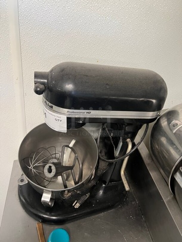 Kitchen Aid Countertop Planetary Mixer! With Mixing Bowl! With Whisk, Hook And Paddle Attachments! WORKING WHEN REMOVED! Model: PROFESSIONALHD - Image 2 of 5
