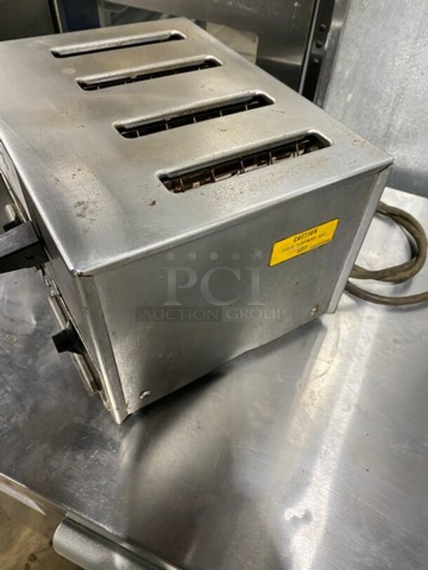 General Electric Commercial Countertop 4 Slot Toaster! Model: ET25 208V - Image 4 of 6