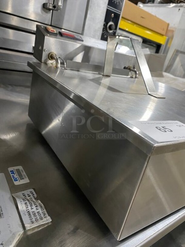 Countertop Electric Powered Deep Fat Fryer! With Backsplash! All Stainless Steel! - Image 3 of 8