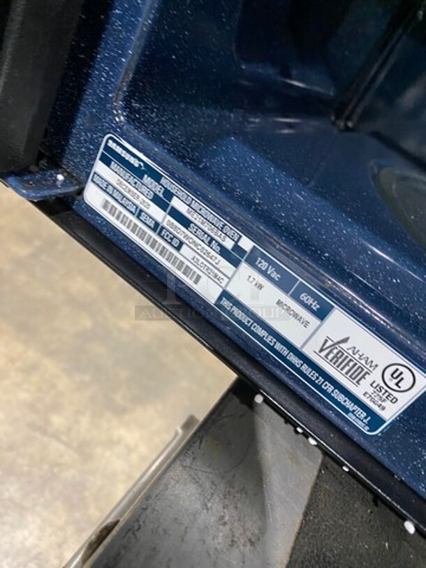 LATE MODEL! 2020 Samsung Countertop Microwave Oven! Model: ME21M706BAS SN: 0B8D7WONC02647J 120V - Image 9 of 10