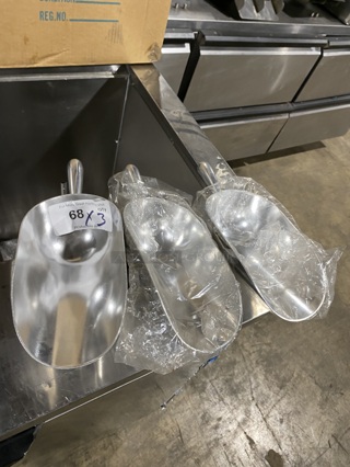  Assorted Aluminum Scoop. 3XBID
