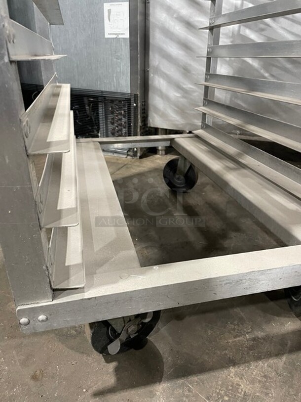 Metro Heavy Duty Commercial 20 Pan Transport Rack! On Casters! - Image 6 of 8