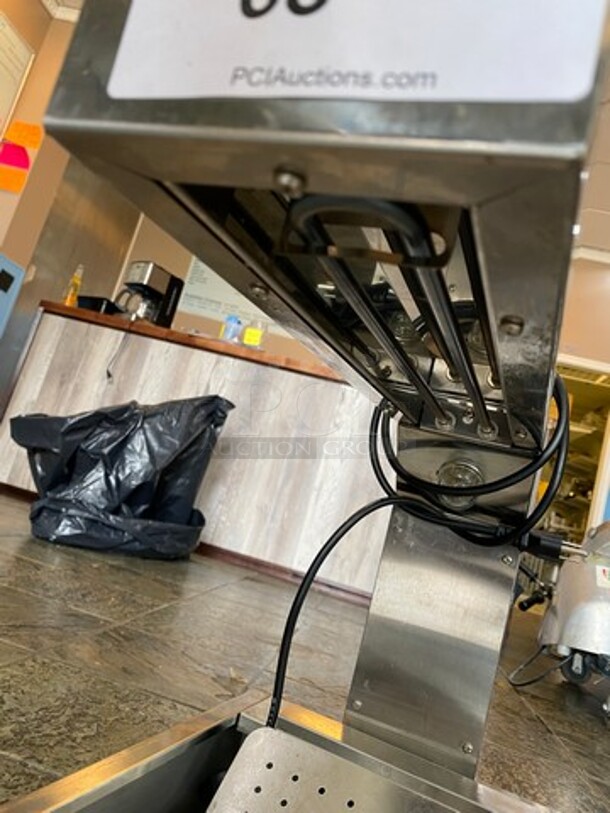 LATE MODEL! 2021 Vevor Commercial Countertop French Fry Warmer/ Dump Station! All Stainless Steel! WORKING WHEN REMOVED! Model: HCW620 - Image 7 of 8