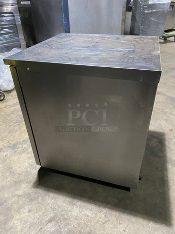 Delfield Commercial Single Door Lowboy/Worktop Cooler! All Stainless Steel! Model: 406STAR2 SN: 0605036103374T 115V 60HZ 1 Phase - Image 2 of 8