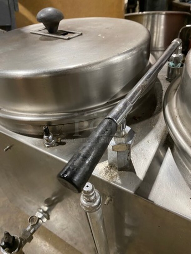 Cecilware Commercial Countertop Automatic Dual Coffee Urn! All Stainless Steel! On Legs! Model: MB1 120V - Image 7 of 11