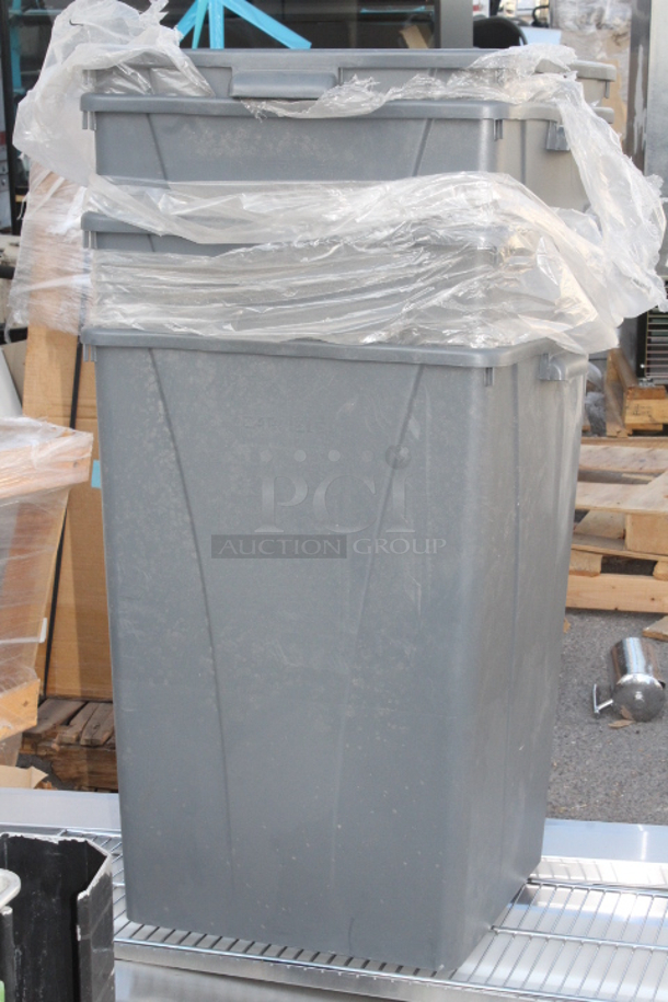 BRAND NEW! Set of 4 Gray Square 32 Gallon Trash Cans. 4x your Bid.  - Image 3 of 3