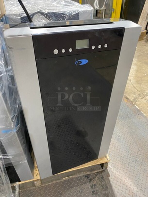 NEW! OUT OF THE BOX! SCRATCH-N-DENT! Whynter Dual Hose Portable Air Conditioner Dehumidifier Unit! 14,000 BTU! Model: ARC14SH 115V - Image 2 of 9