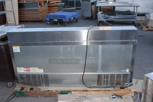 Beverage-Air SPE72HC-18 Elite Series 72" 3 Door Refrigerated Sandwich Prep Table, 115v, 9.6Amp, 1ph, 60hz. In Proper Working Condition. Appears the unit may have been used once or twice.  - Image 4 of 10